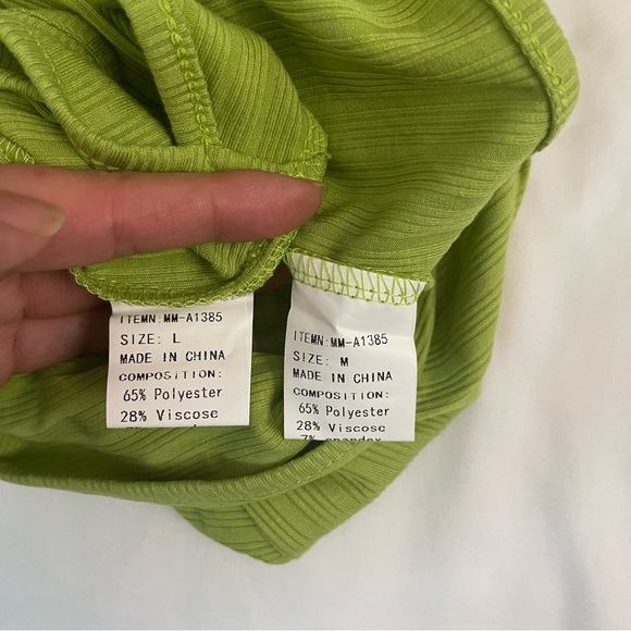 Green cropped shirt twist back short sleeve - Picture 7 of 11